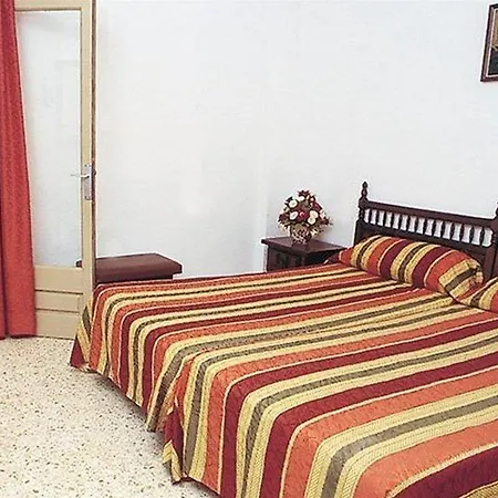 Mayol Hostel