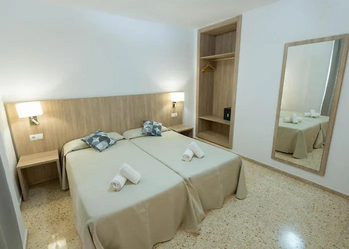 Auberge de jeunesse Mayol