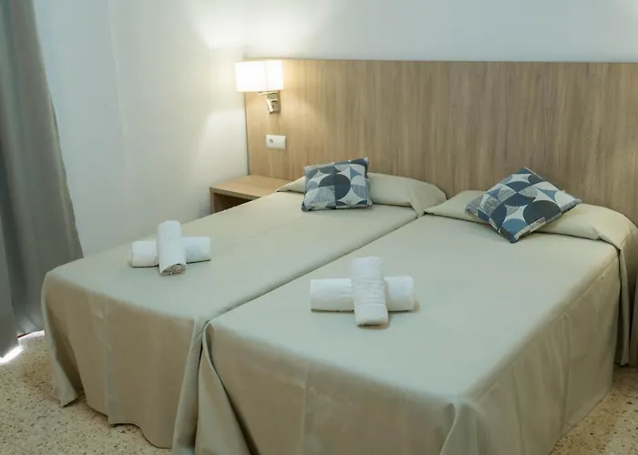 Auberge de jeunesse Mayol Santa Eulària des Riu